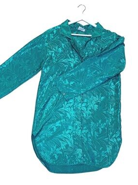 🌟Contemporary Jade Green Satin Jacquard Sleepshirt/Blouse-Comfy-Vintage🌟